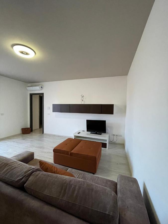 Urban Homy Gorizia Bed & Breakfast Bagian luar foto
