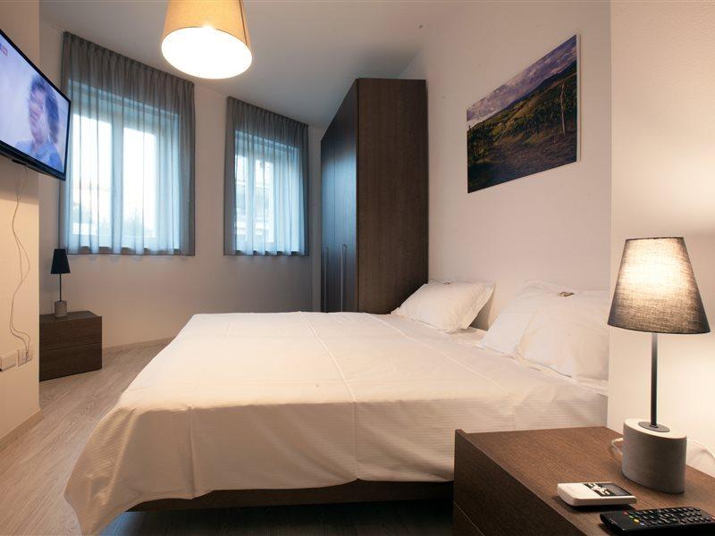 Urban Homy Gorizia Bed & Breakfast Bagian luar foto
