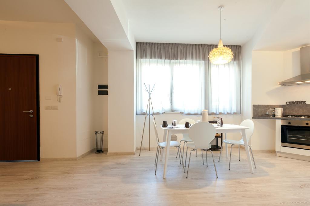 Urban Homy Gorizia Bed & Breakfast Bagian luar foto