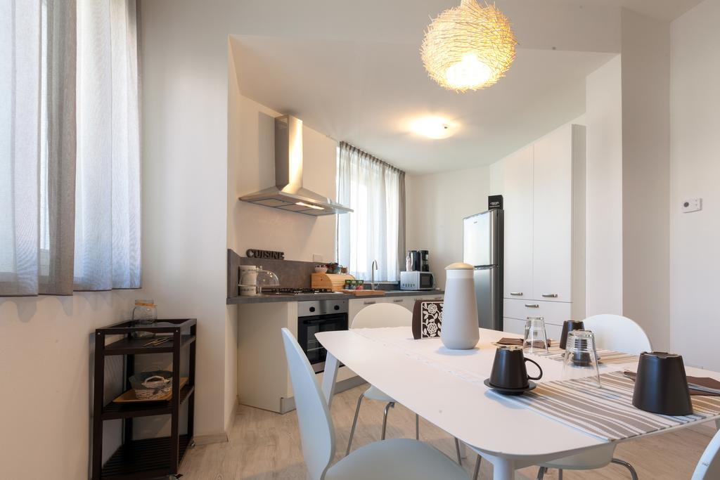 Urban Homy Gorizia Bed & Breakfast Bagian luar foto