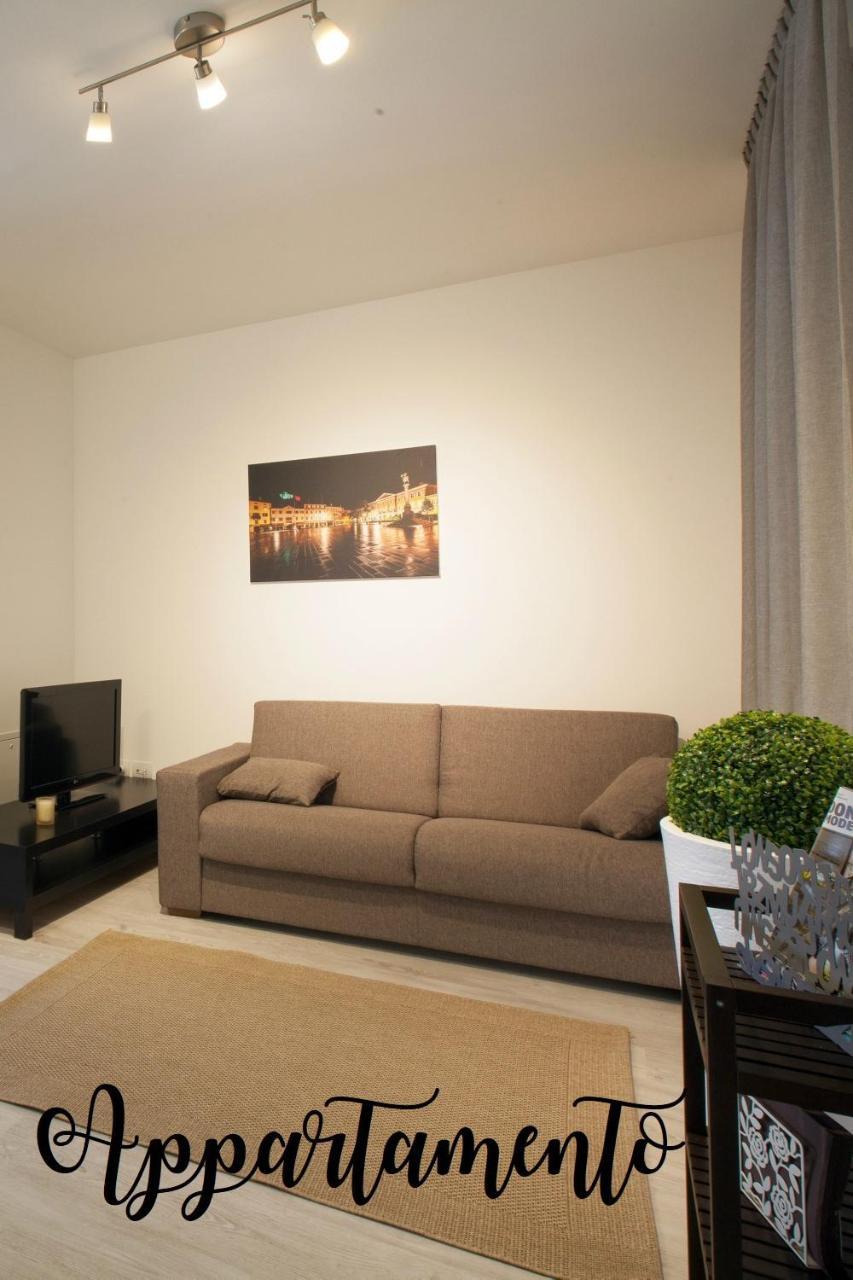 Urban Homy Gorizia Bed & Breakfast Bagian luar foto