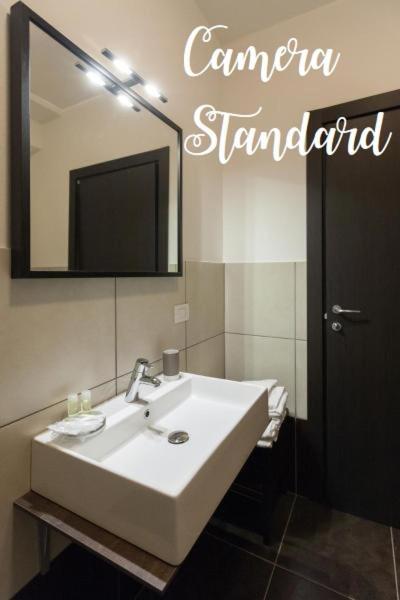 Urban Homy Gorizia Bed & Breakfast Bagian luar foto